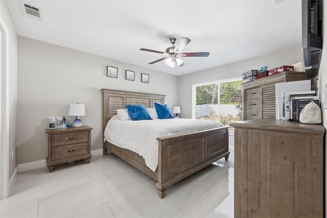 313 FOGGY CREEK ROAD, Davenport, FL 33837