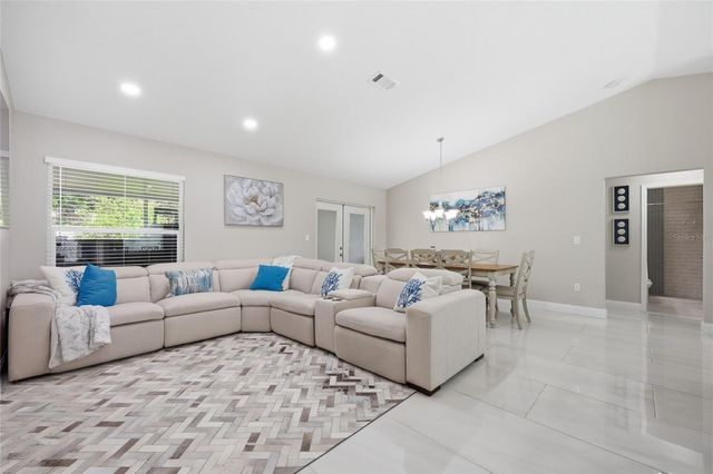 313 FOGGY CREEK ROAD, Davenport, FL 33837