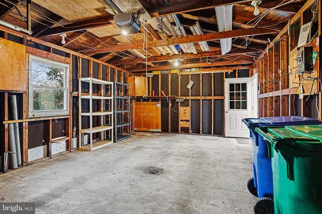 5113 EARL DR, Harrisburg, PA 17112