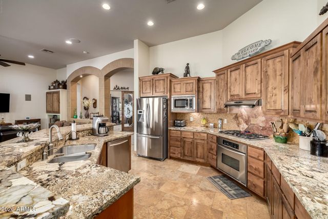 45039 N 20TH Street, New River, AZ 85087