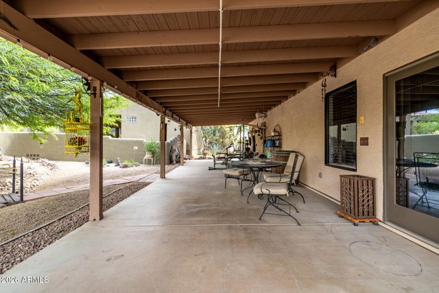 45039 N 20TH Street, New River, AZ 85087