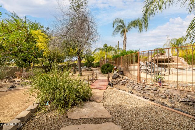 45039 N 20TH Street, New River, AZ 85087