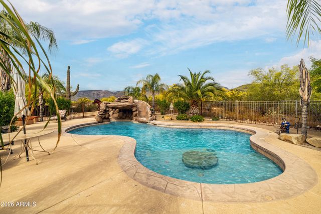 45039 N 20TH Street, New River, AZ 85087