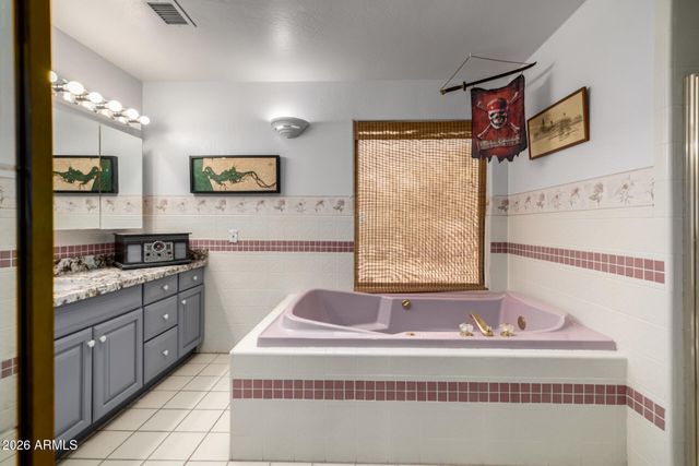 45039 N 20TH Street, New River, AZ 85087
