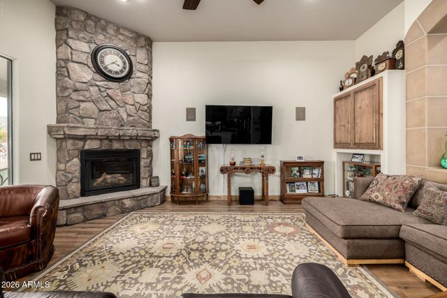45039 N 20TH Street, New River, AZ 85087