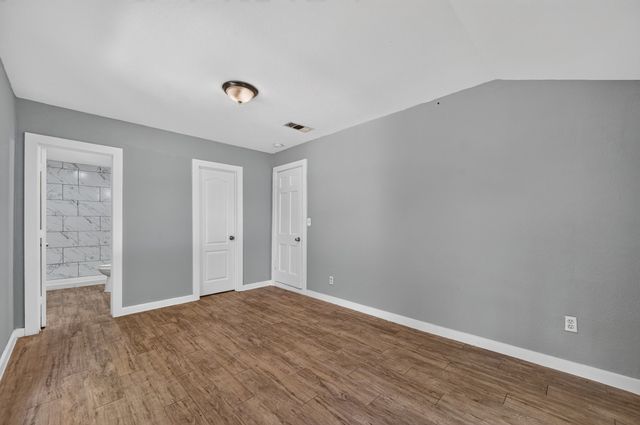 8323 Lapanto Lane, Dallas, TX 75227