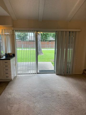 606 Oxford Park, Garland, TX 75043