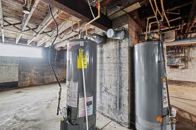 3835 Vine Street, Cincinnati, OH 45217