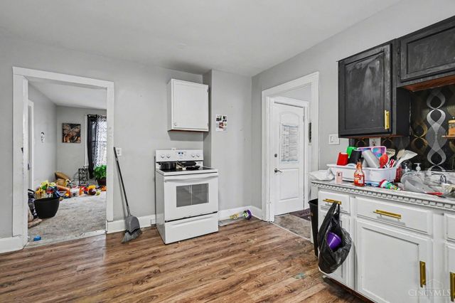 3835 Vine Street, Cincinnati, OH 45217