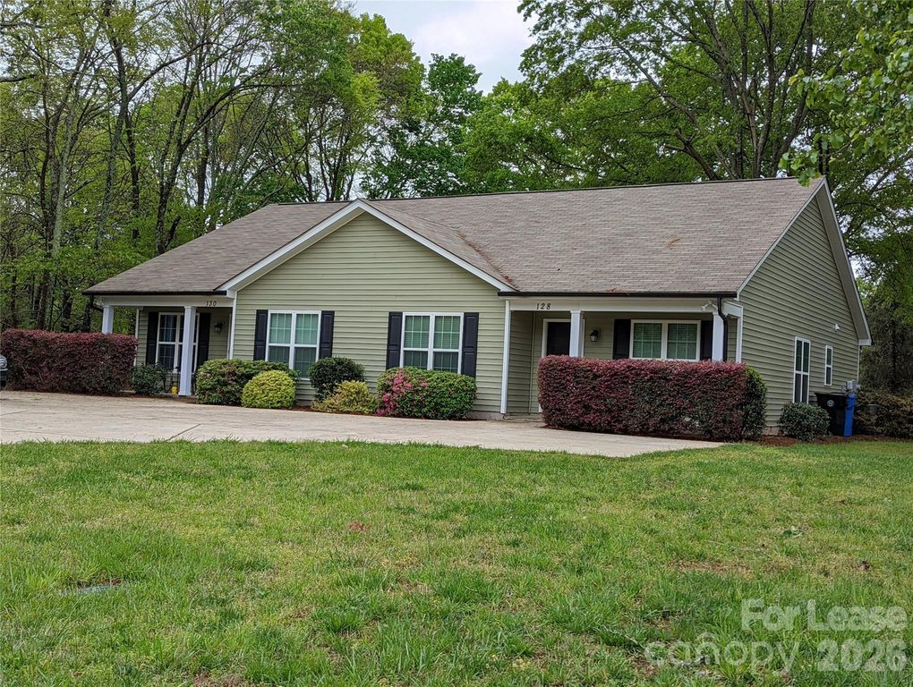128 Mackwood Drive, Mooresville, NC 28115