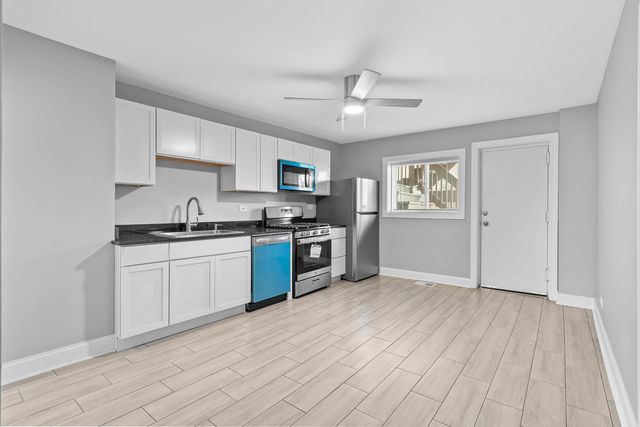 2228 S Wood Street 1, Chicago, IL 60608