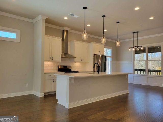 222 Napa Drive, Woodstock, GA 30188