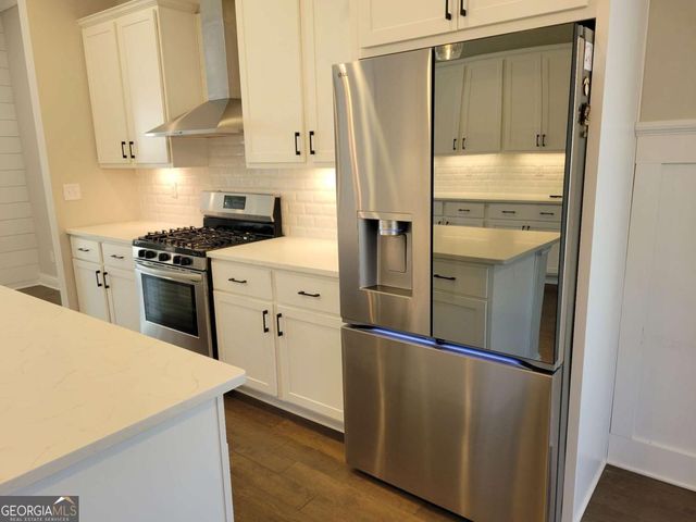 222 Napa Drive, Woodstock, GA 30188