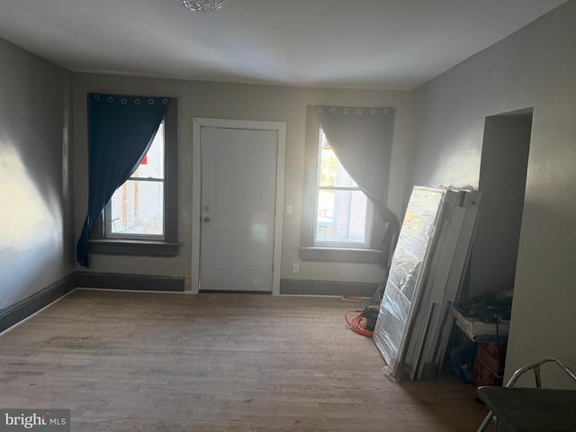 1410 PENNINGTON RD, Trenton, NJ 08618