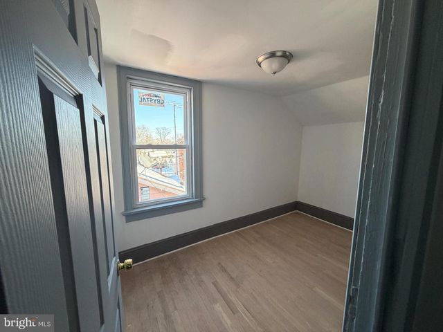 1410 PENNINGTON RD, Trenton, NJ 08618