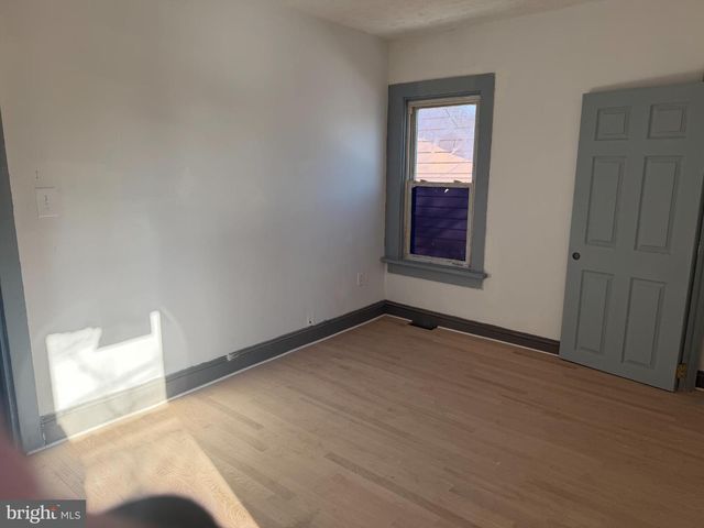 1410 PENNINGTON RD, Trenton, NJ 08618