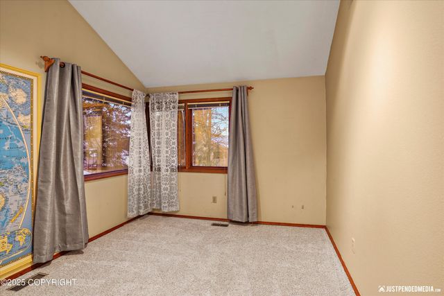 12820 Cumberland Circle, Anchorage, AK 99516