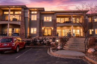 10806 S Shore Drive 103, Plymouth, MN 55441