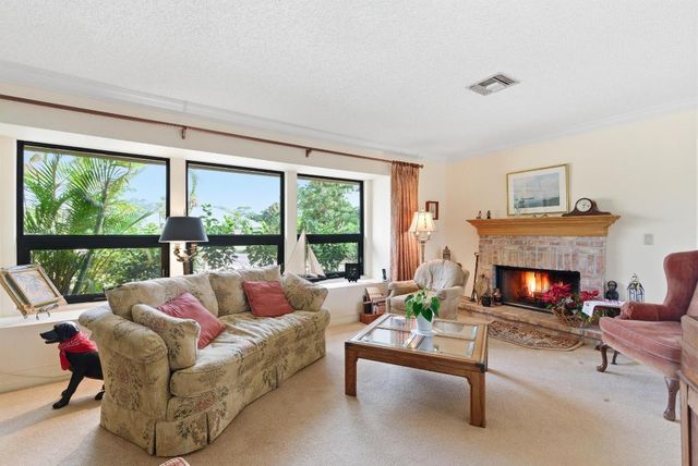 5081 SE Burning Tree Circle, Stuart, FL 34997