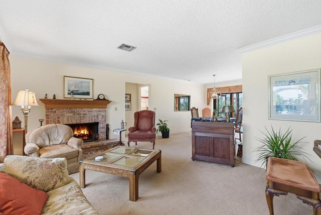 5081 SE Burning Tree Circle, Stuart, FL 34997