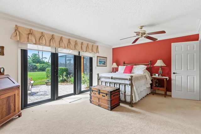 5081 SE Burning Tree Circle, Stuart, FL 34997