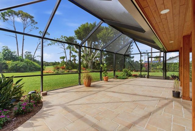 5081 SE Burning Tree Circle, Stuart, FL 34997