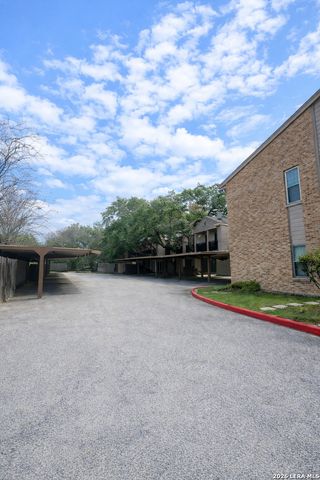 2935 Nacogdoches, San Antonio, TX 78217