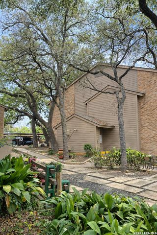 2935 Nacogdoches, San Antonio, TX 78217