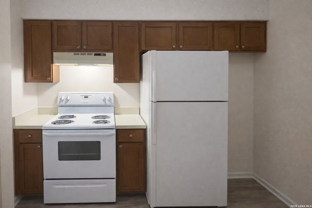 2935 Nacogdoches, San Antonio, TX 78217