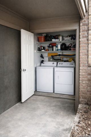 2935 Nacogdoches, San Antonio, TX 78217