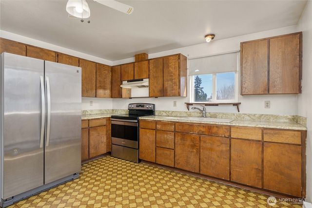 17519 8th Avenue Ct S, Spanaway, WA 98387