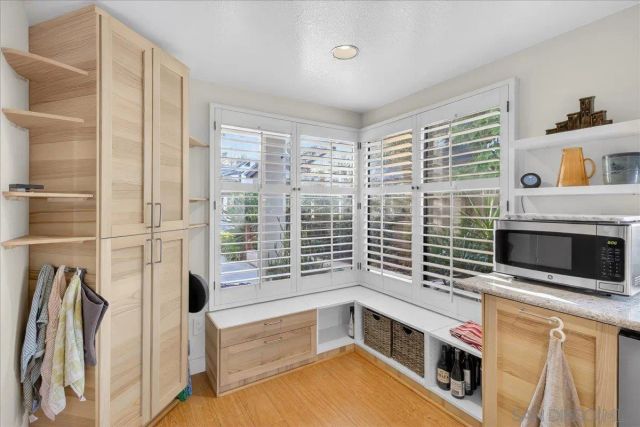 6339 Caminito Del Pastel, San Diego, CA 92111