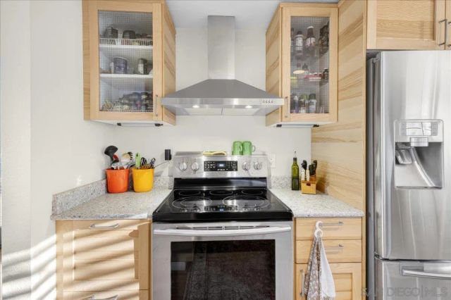 6339 Caminito Del Pastel, San Diego, CA 92111