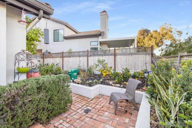 6339 Caminito Del Pastel, San Diego, CA 92111