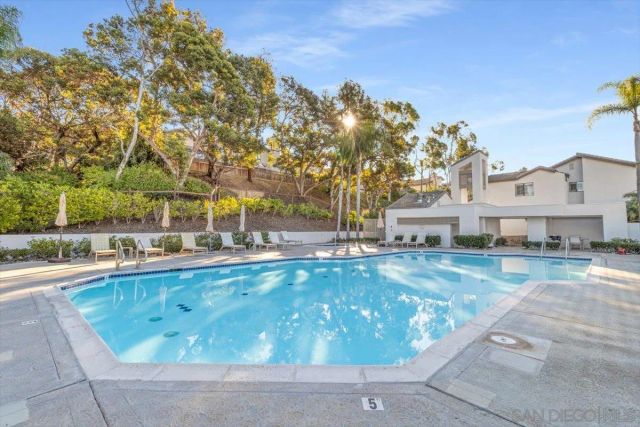 6339 Caminito Del Pastel, San Diego, CA 92111