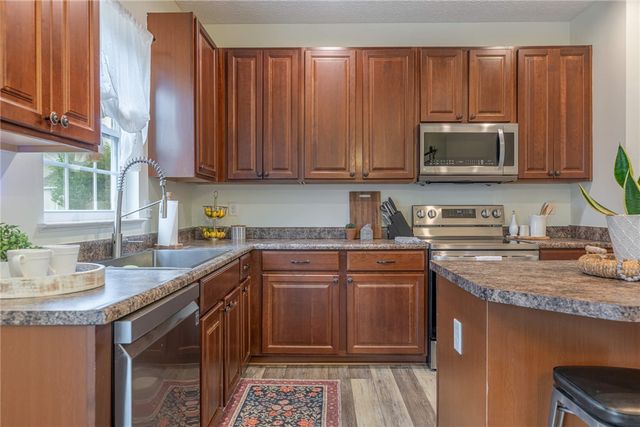 708 Cleary Drive, Fairborn, OH 45324
