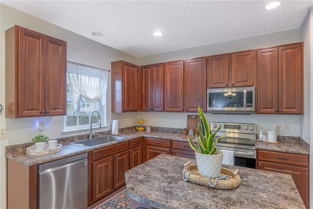 708 Cleary Drive, Fairborn, OH 45324