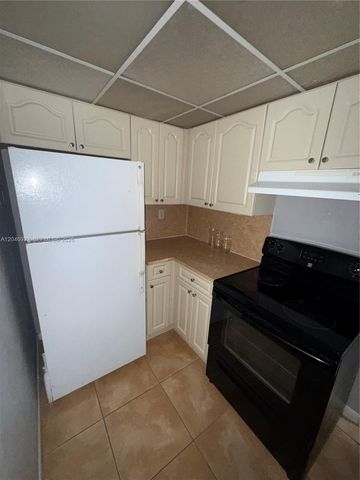 6960 Miami Gardens Drive 2431A, Hialeah, FL 33015