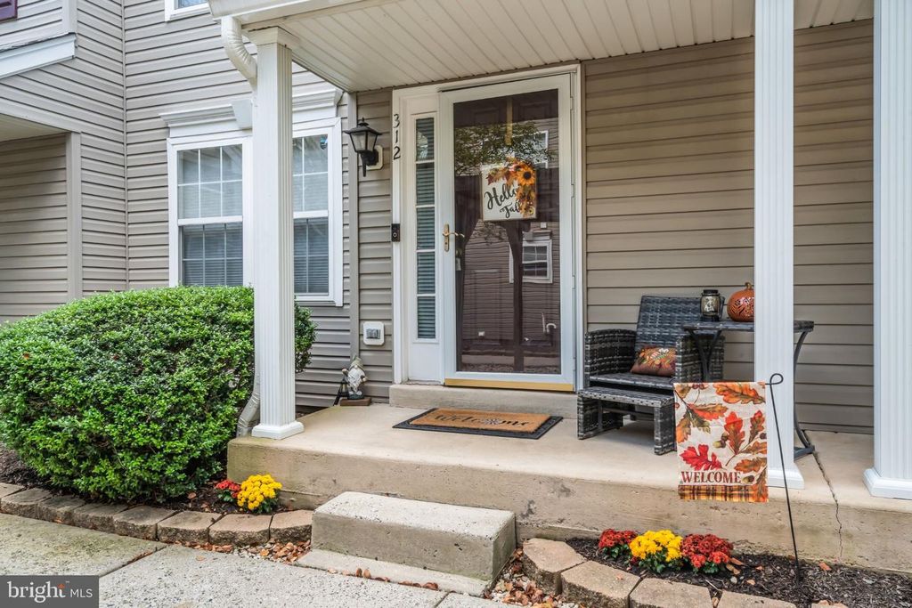 312 GOLDENROD CT, WARRINGTON, PA 18976 — photo 4