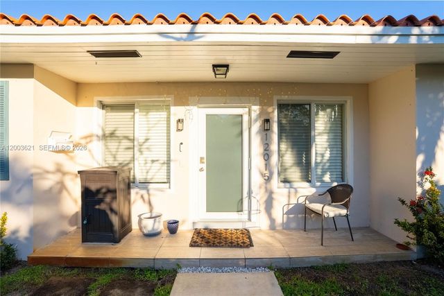 12015 NE 7th Ave, Biscayne Park, FL 33161