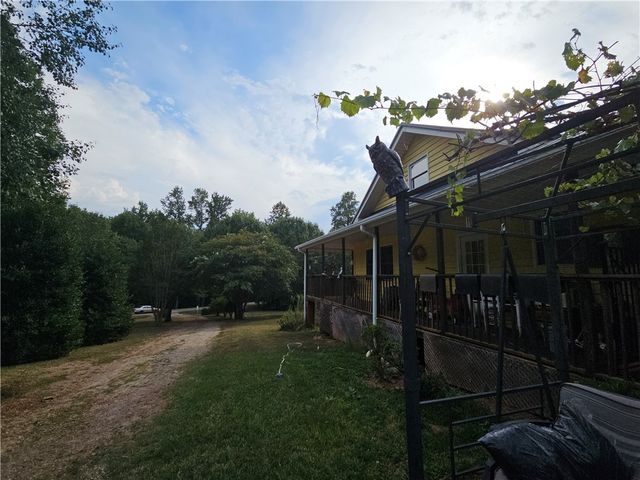 254 Crystal Lane, Pickens, SC 29671