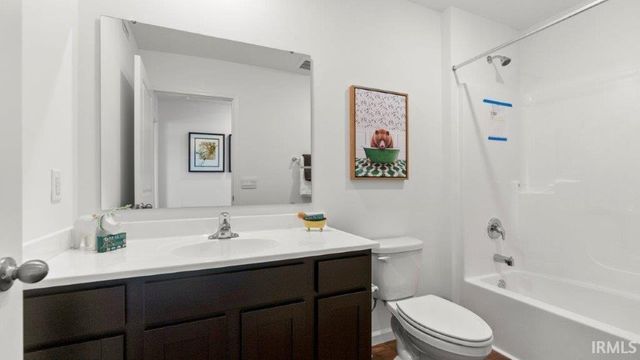 1001 Stuckey Pointe Pass, Fort Wayne, IN 46818