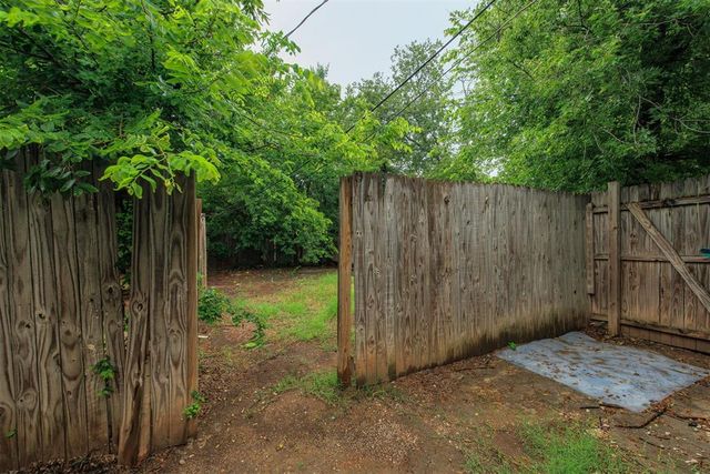 2611 N Shartel Avenue, Oklahoma City, OK 73103