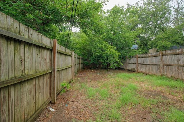 2611 N Shartel Avenue, Oklahoma City, OK 73103