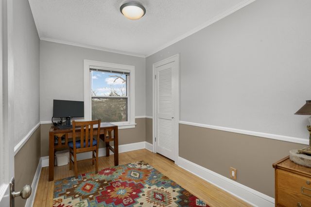 2414 W 54th Street, Minneapolis, MN 55410