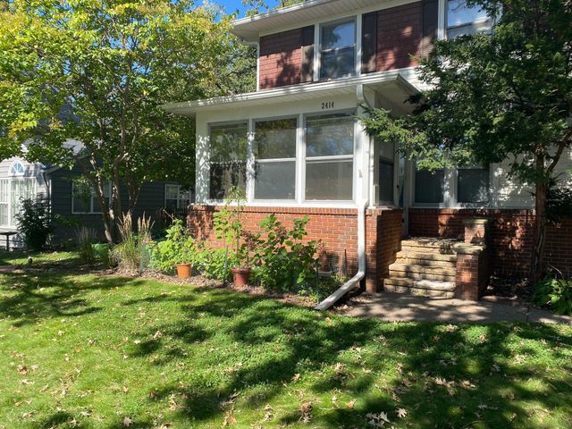 2414 W 54th Street, Minneapolis, MN 55410