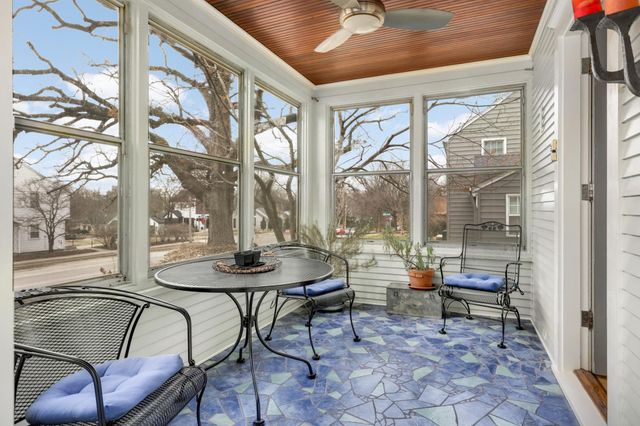 2414 W 54th Street, Minneapolis, MN 55410