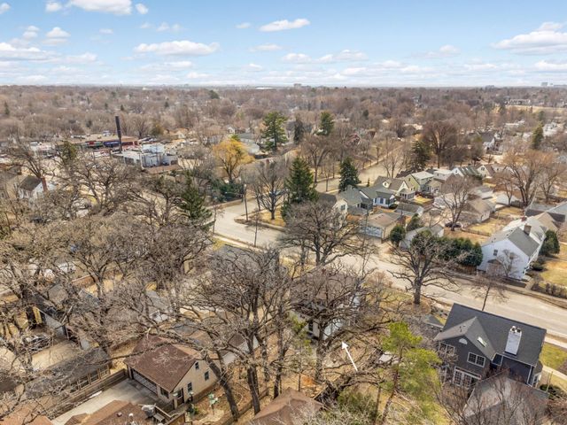 2414 W 54th Street, Minneapolis, MN 55410
