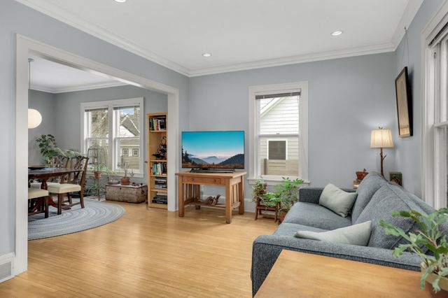 2414 W 54th Street, Minneapolis, MN 55410