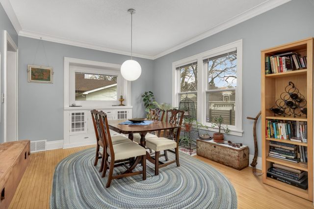 2414 W 54th Street, Minneapolis, MN 55410